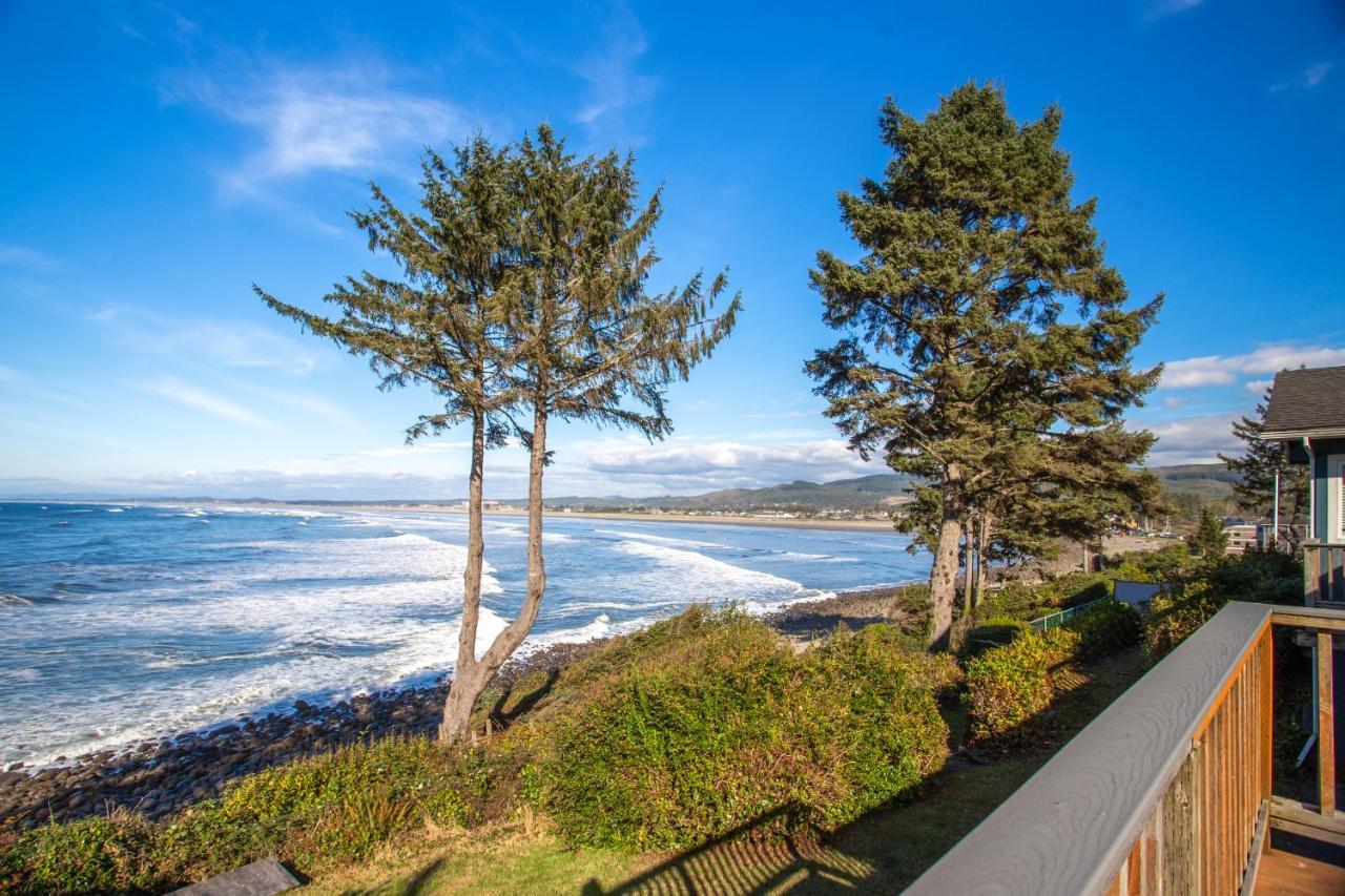 Spectacular Seaside Surf-View Home 外观 照片